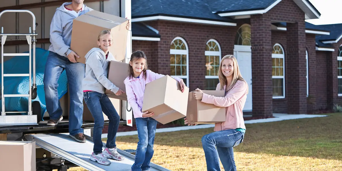 How long does it take to move a house with a chain?