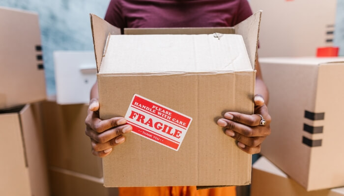 Help Movers Handle with Care