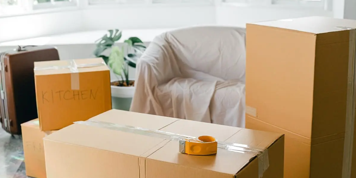How Much Does It Cost to Store Furniture in the UK