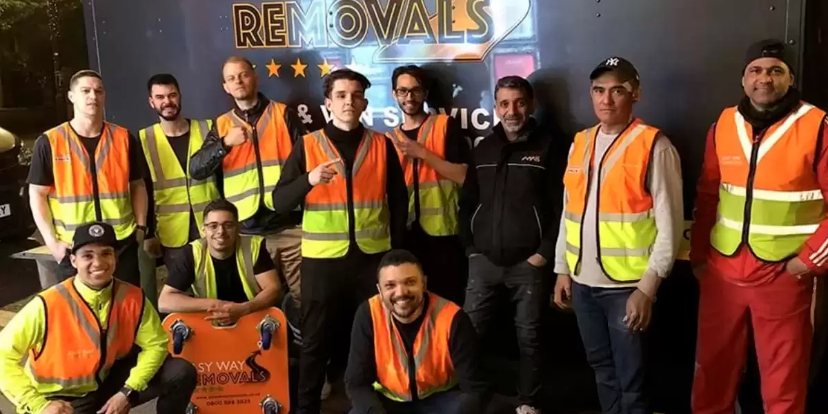 Why Easy Way Removals is Ideal for Last-Minute Moves in Rutley Close